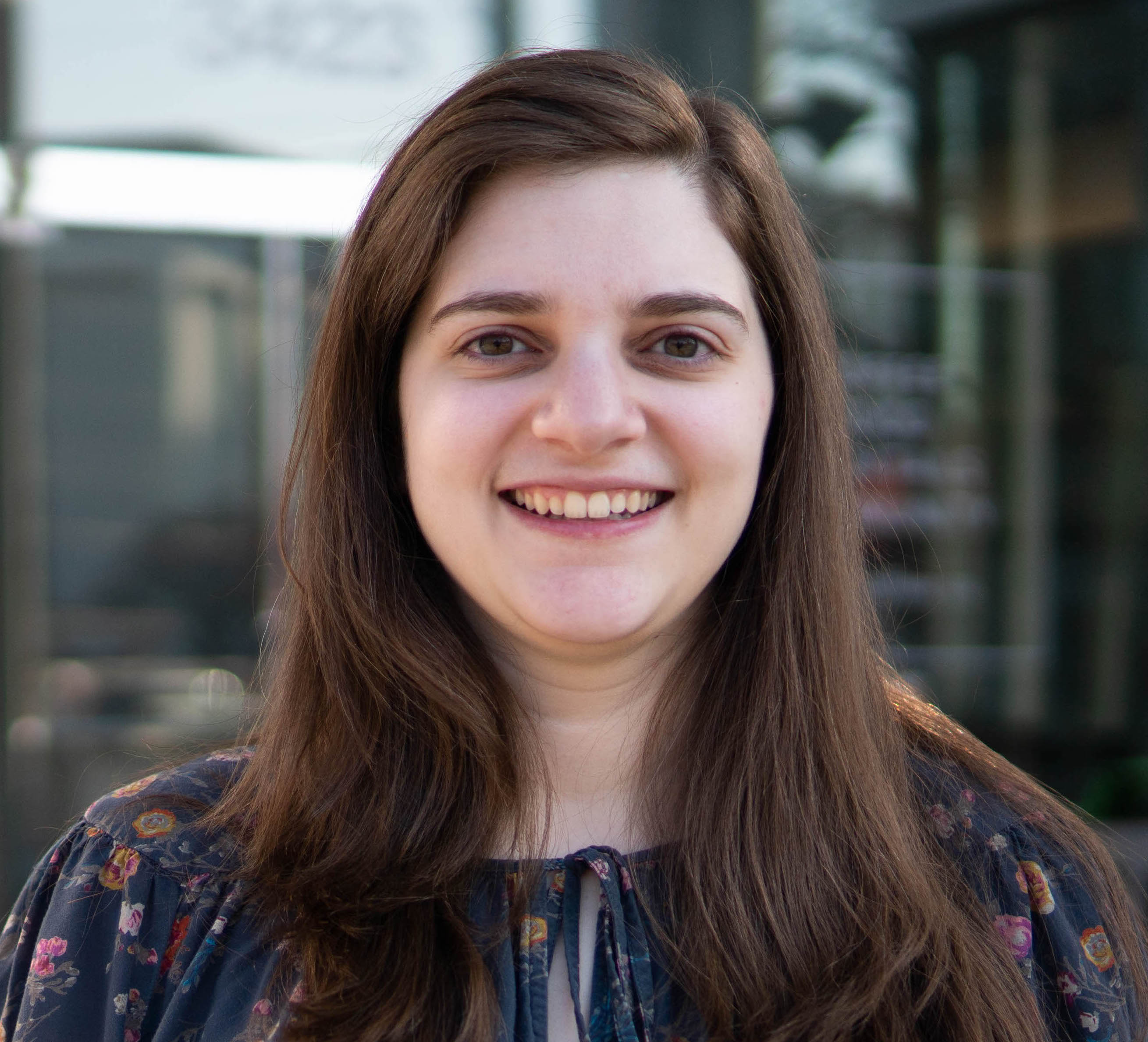 Headshot of Elisabeth Hutzel