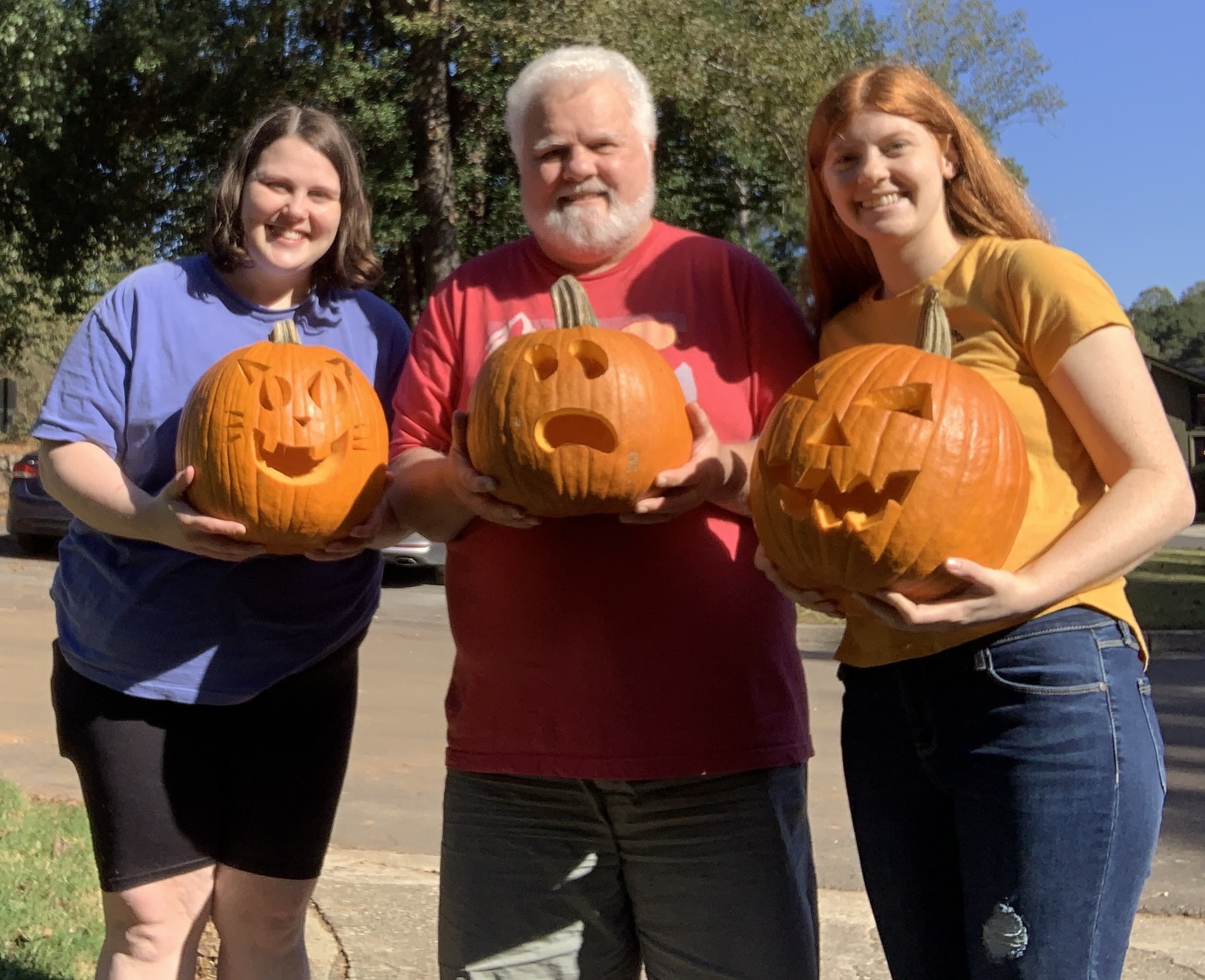 sam-and-daughters-pumpins.jpg